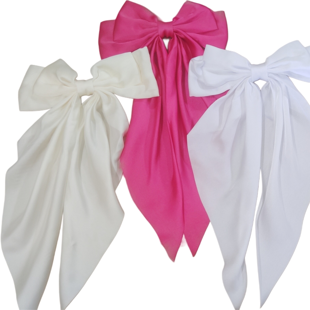 Elegant Pink and White Hair Bows